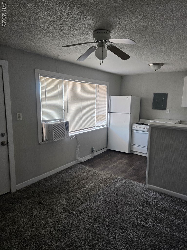 409 W Van Buren Avenue 5