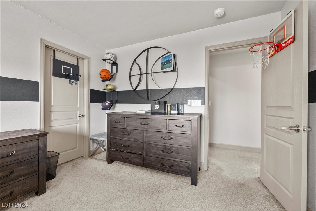 Las Vegas, Nevada 89141, United States, 5 Bedrooms Bedrooms, ,4 BathroomsBathrooms,Residential,Pending,27003