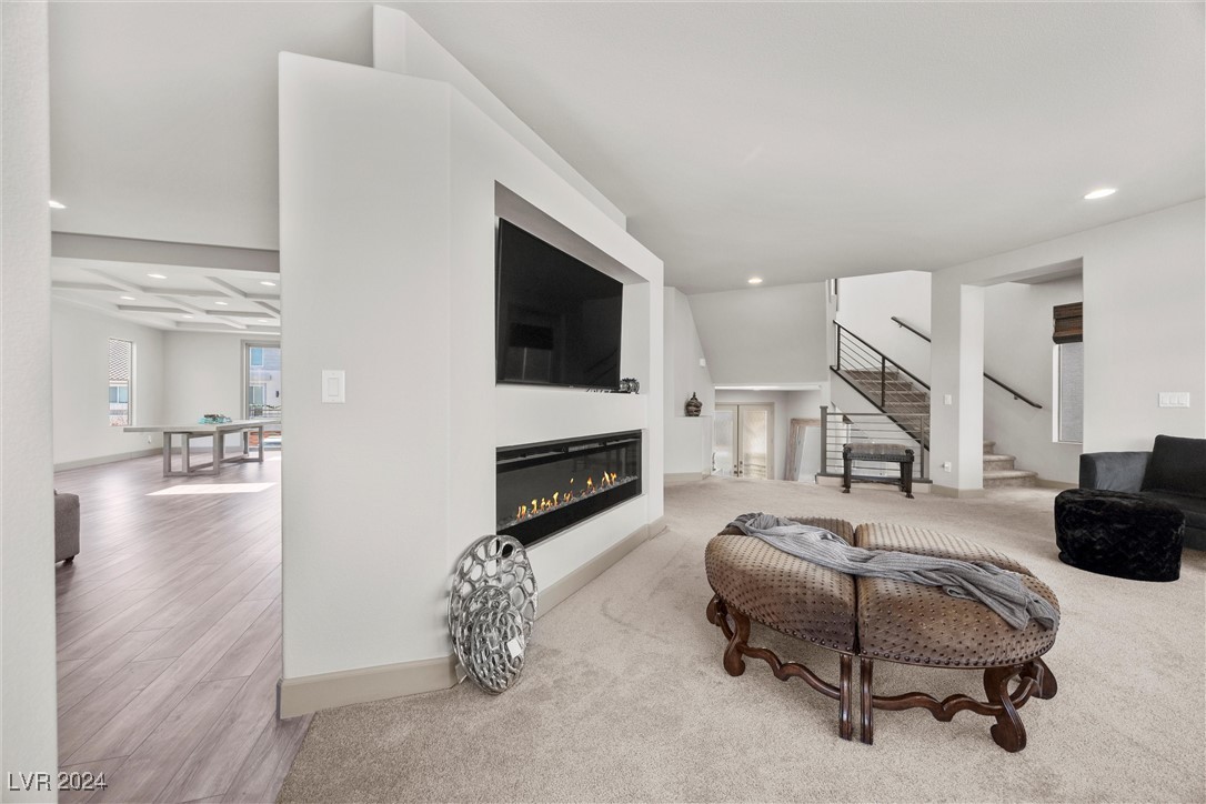 Las Vegas, Nevada 89141, United States, 5 Bedrooms Bedrooms, ,4 BathroomsBathrooms,Residential,Pending,27003