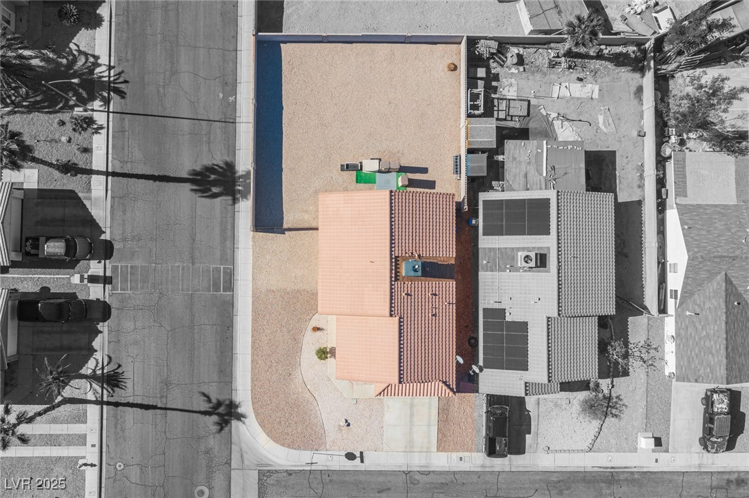 2031 Hillscroft Court