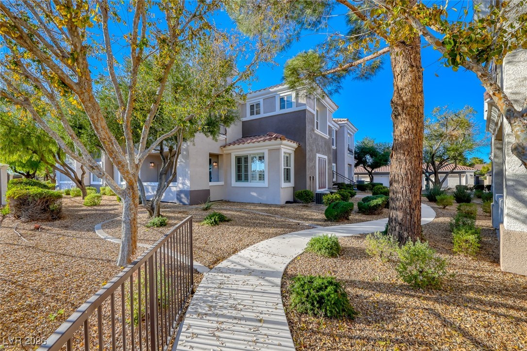 2325 Windmill Parkway 1512