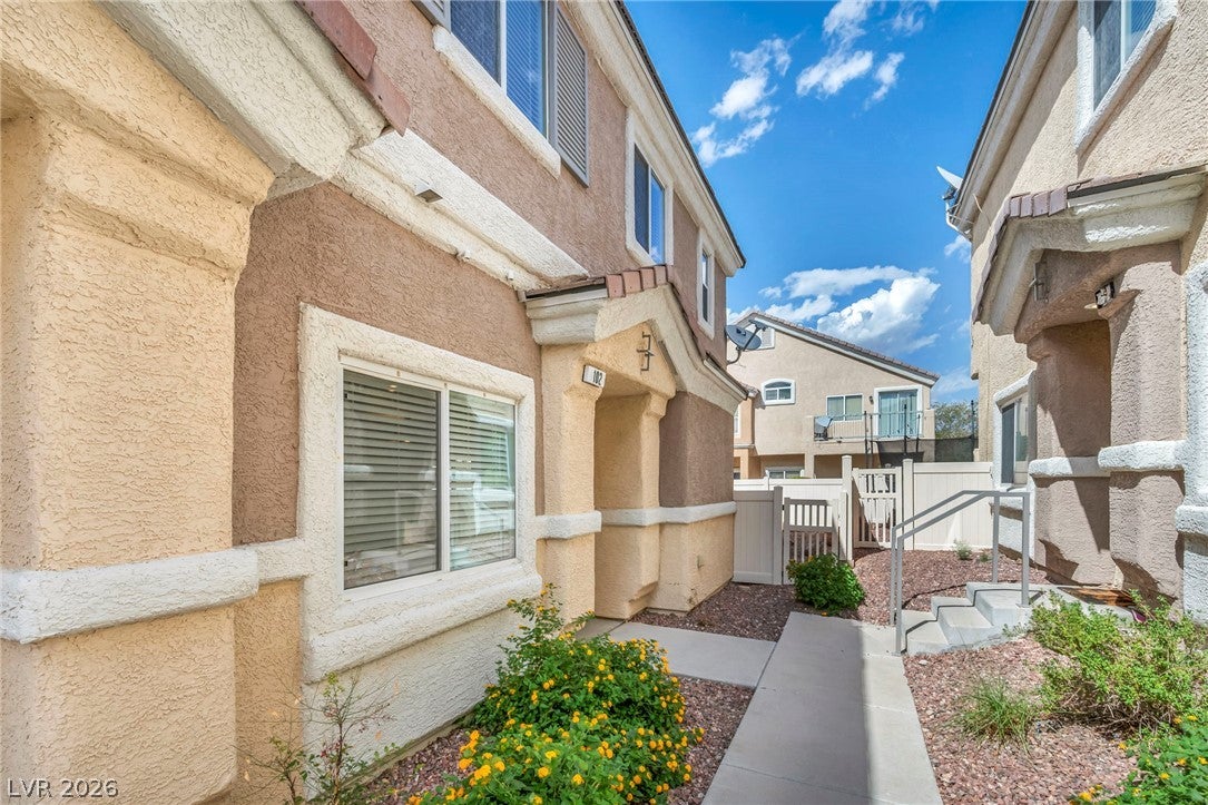 1144 Harts Bluff Place 2