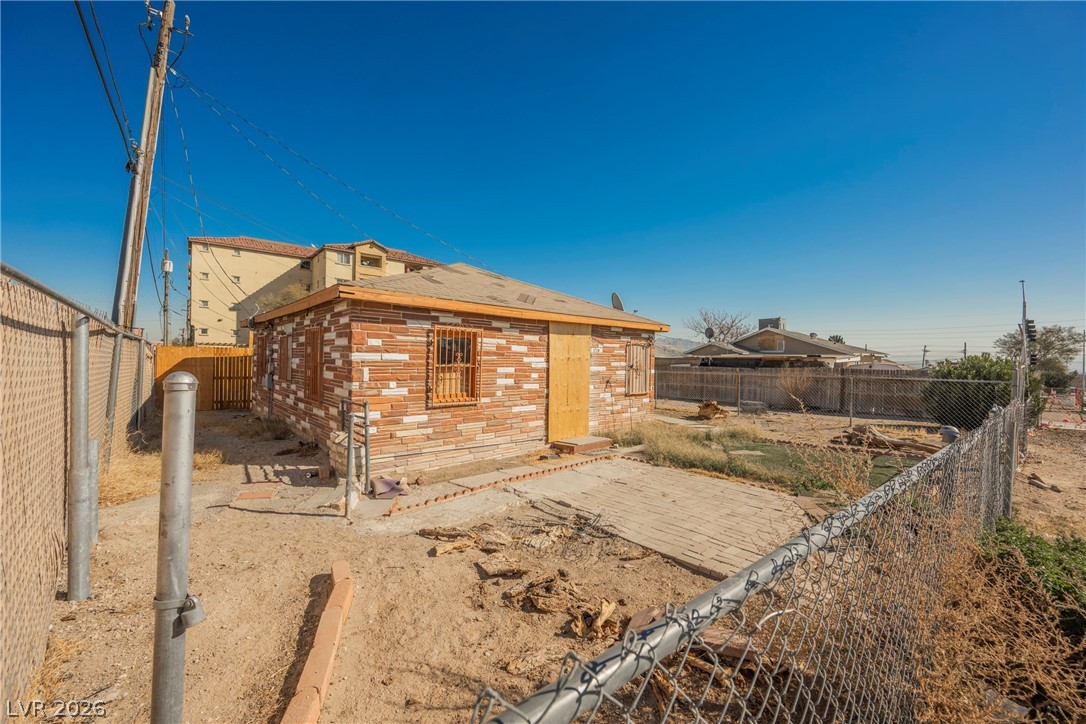 1220 E Ogden Avenue