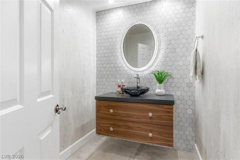 Tiny photo for 4 Darcy Court, Henderson, NV 89052 (MLS # 2793180)