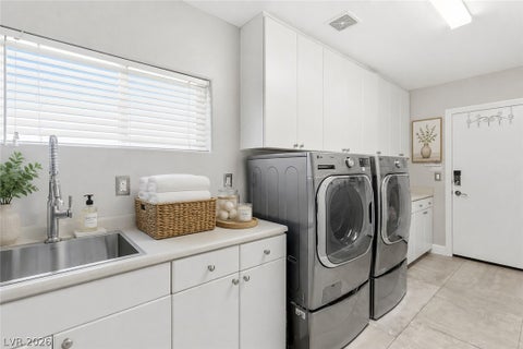 Tiny photo for 4 Darcy Court, Henderson, NV 89052 (MLS # 2793180)