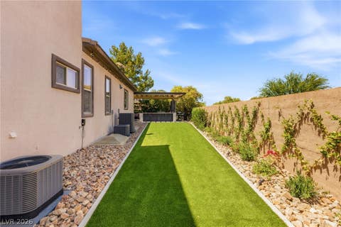 Tiny photo for 4 Darcy Court, Henderson, NV 89052 (MLS # 2793180)