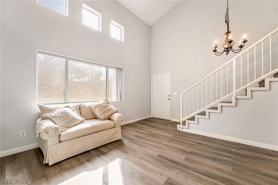 5621 Lago Court