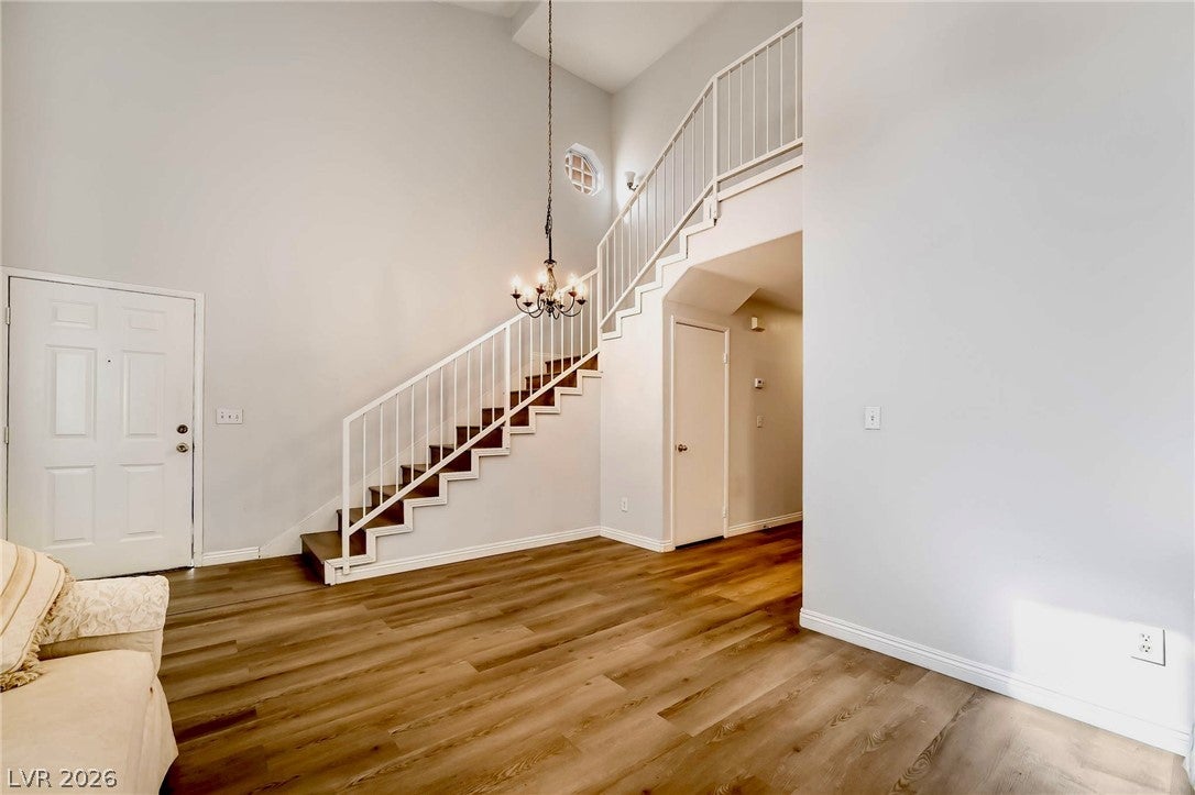 5621 Lago Court