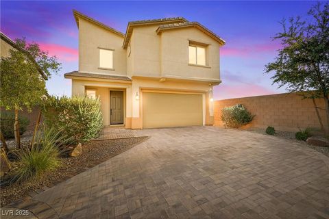 Photo of 5996 Wellington Peak Road, Las Vegas, NV 89148 (MLS # 2731621)