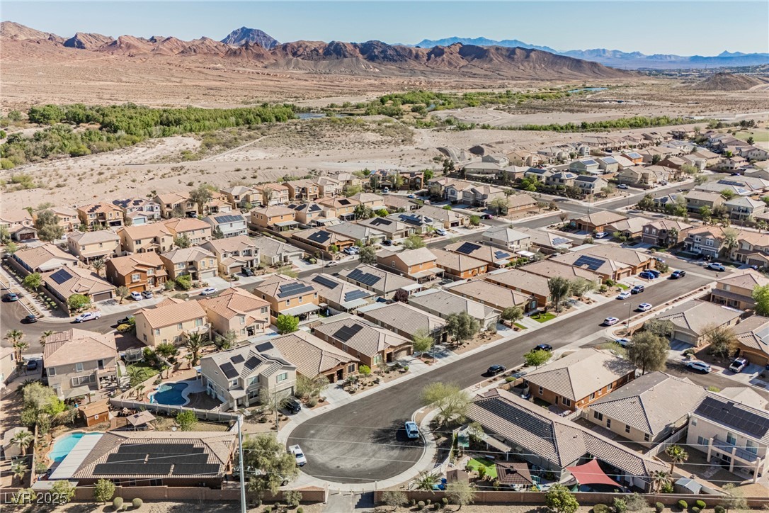 132 Soaring Sky Avenue, Henderson, Nevada image 4