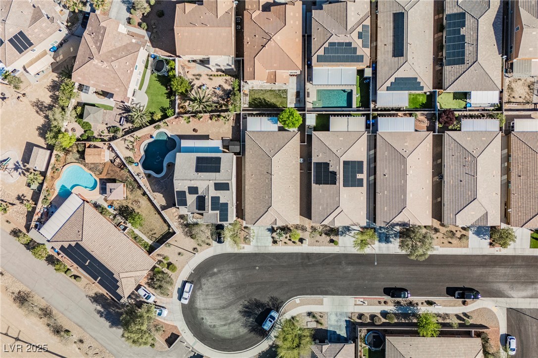 132 Soaring Sky Avenue, Henderson, Nevada image 2