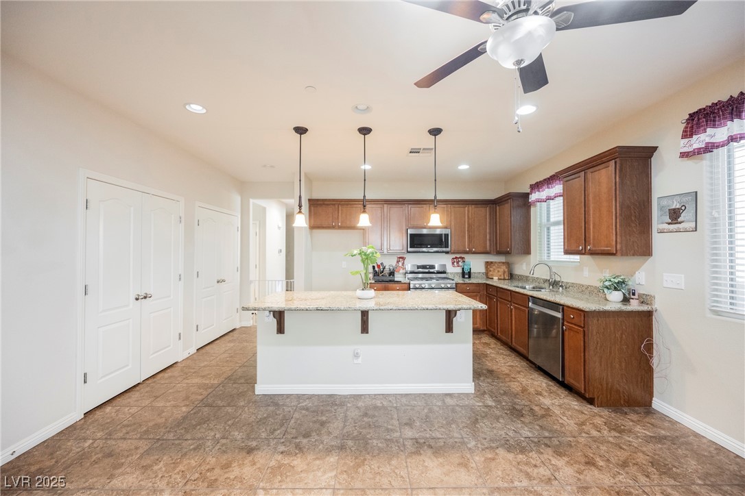 132 Soaring Sky Avenue, Henderson, Nevada image 9