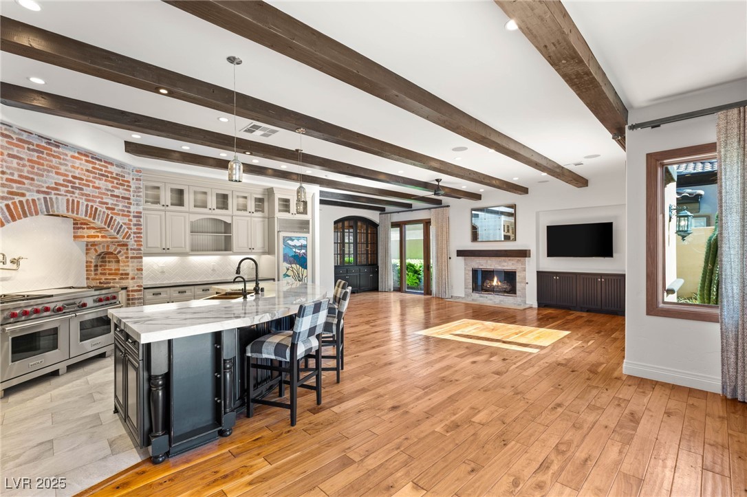 2369 Green Mountain Court