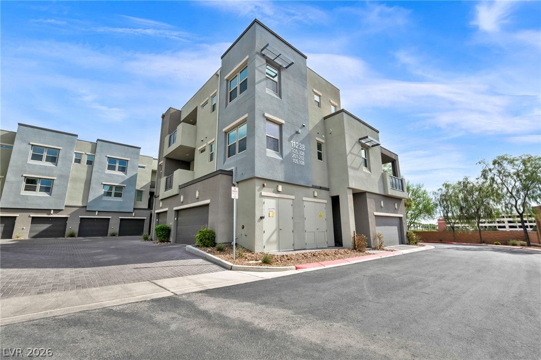 11238 Essence Point Avenue 202