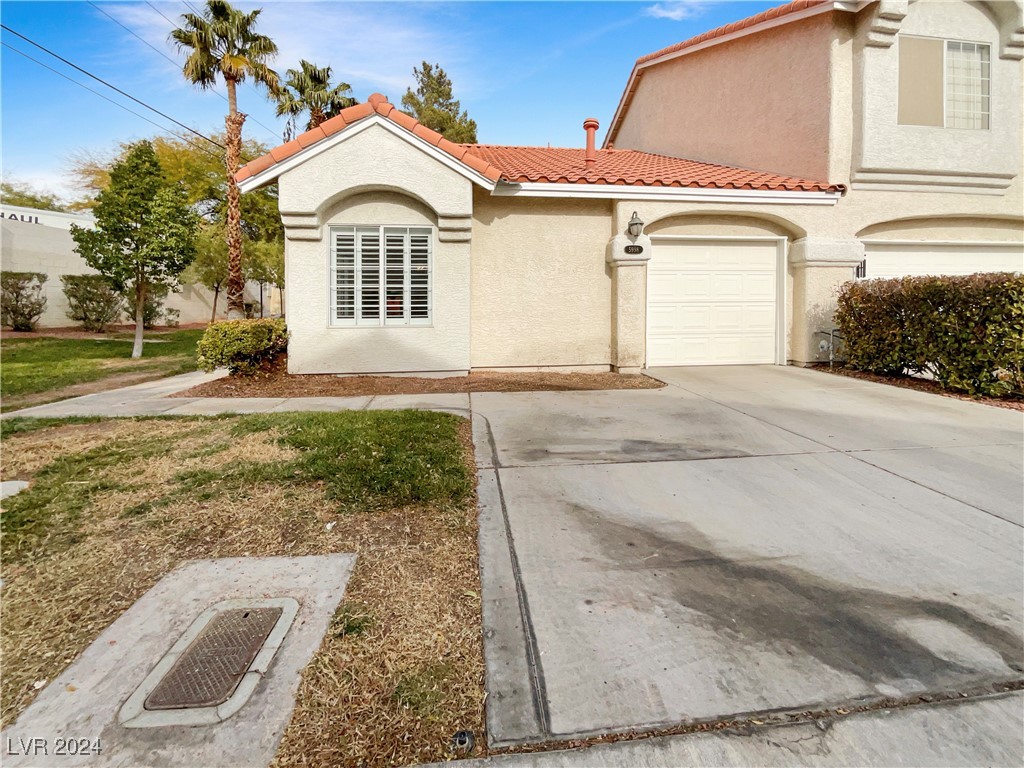 5998 Greenery View Lane, Las Vegas, Nevada image 10