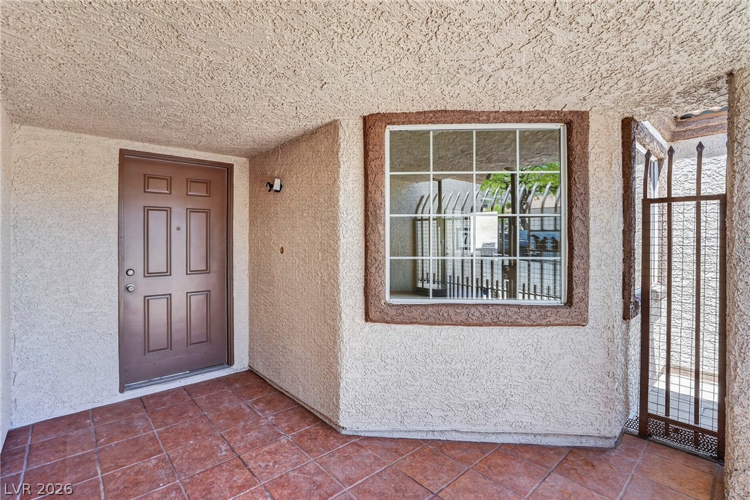 7256 Wayfarer Drive