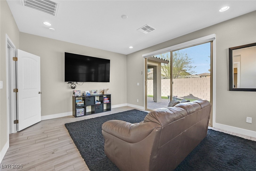 625 Honesty Court, Henderson, Nevada image 7