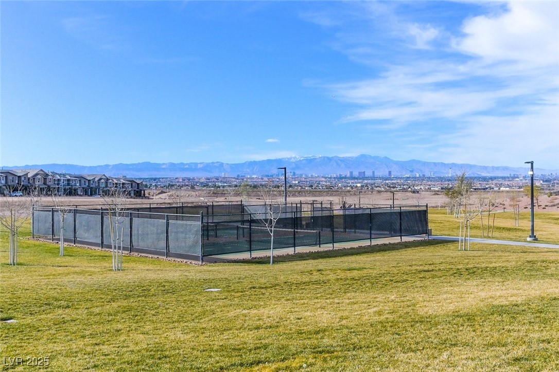 625 Honesty Court, Henderson, Nevada image 29