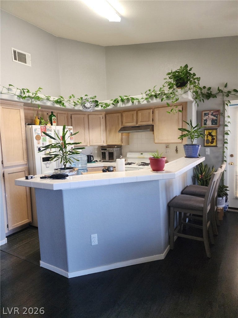 900 Heavenly Hills Court 205