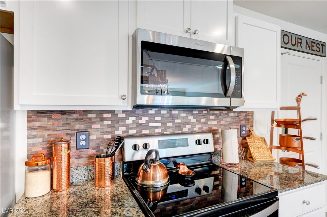 1125 Meadow Sparrow Place, Henderson, Nevada image 20