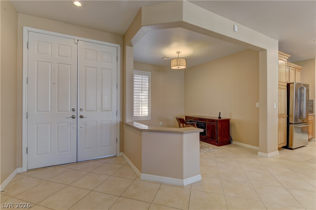4690 Denaro Drive