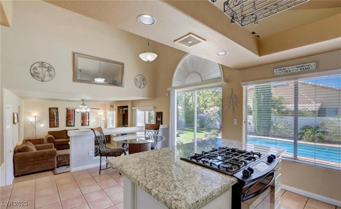2714 Cricket Hollow Court, Henderson, Nevada image 4