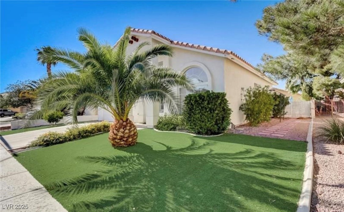 2714 Cricket Hollow Court, Henderson, Nevada image 38