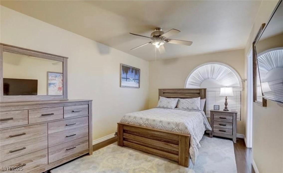 2714 Cricket Hollow Court, Henderson, Nevada image 23