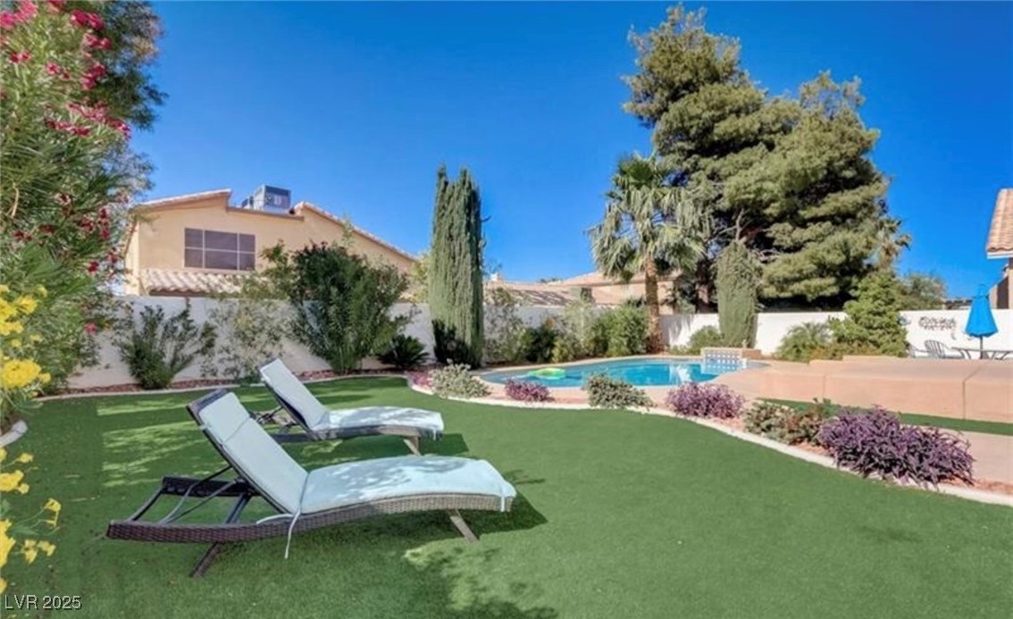 2714 Cricket Hollow Court, Henderson, Nevada image 36