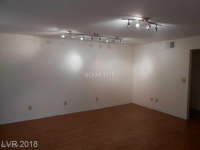5383 Indian River Drive #327, Las Vegas, Nevada image 6