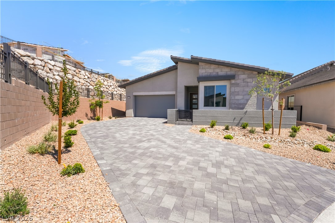 1060 Skyview Cove Court