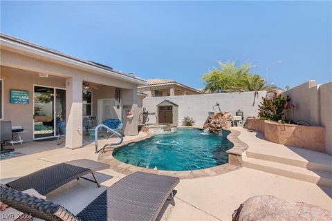 Single Family Residence in Laughlin NV 3492 Cottage Wood Street 49.jpg