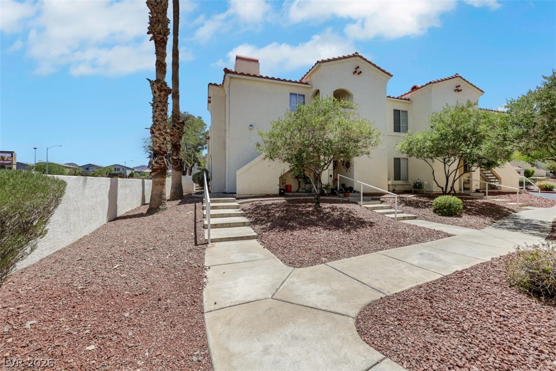 698 S Racetrack Road 1614