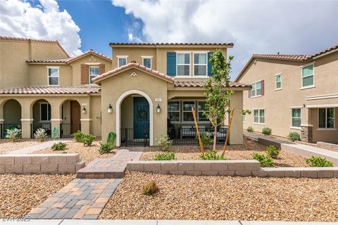 2687 Via Napoli Henderson NV 89044