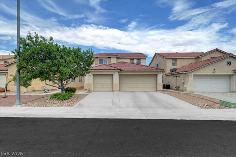 Homes For Sale - 5622 Doe Springs Place<br/> North Las Vegas, NV 89031