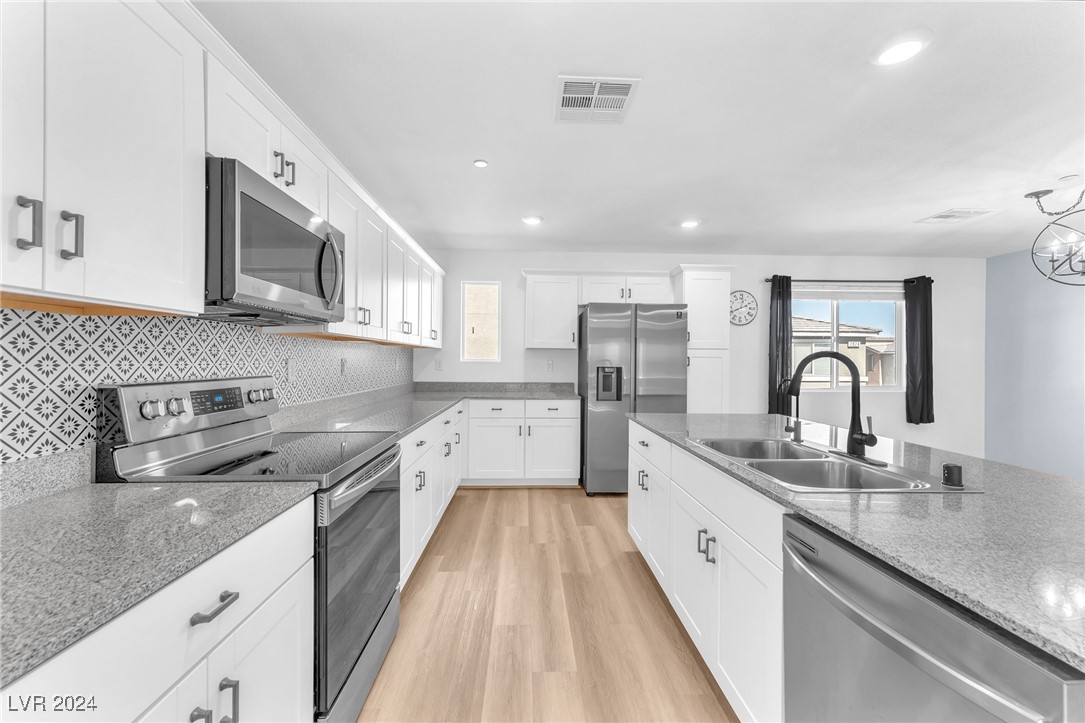 Photo 1 of 54 — 2825 Mariner Turquoise Lane 4, Las Vegas, NV 89183