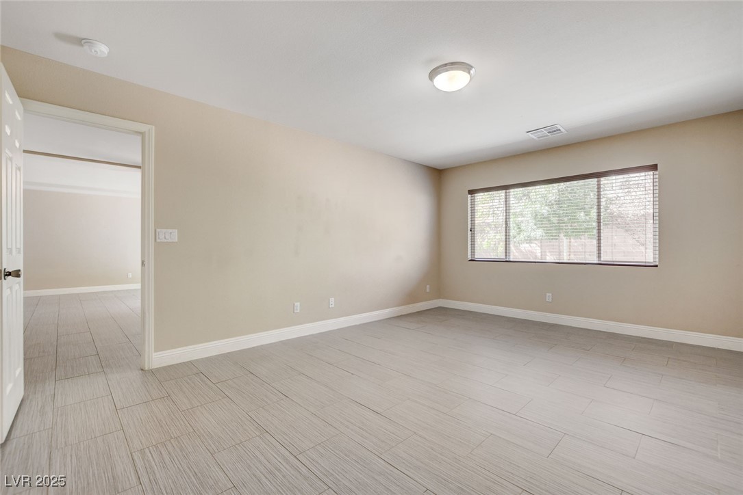 6402 Parrot Ridge Court, Las Vegas, Nevada image 9