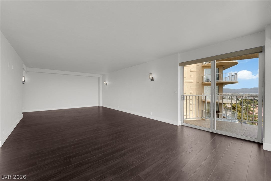 3111 Bel Air Drive 18F