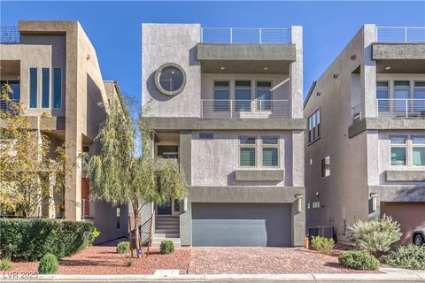 8144 Monsoon Bay Street Las Vegas NV 89113