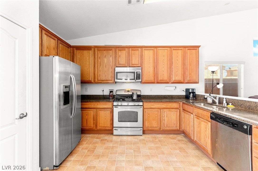 324 Sharp Edge Avenue
