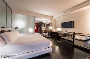 4381 W Flamingo Road 2405