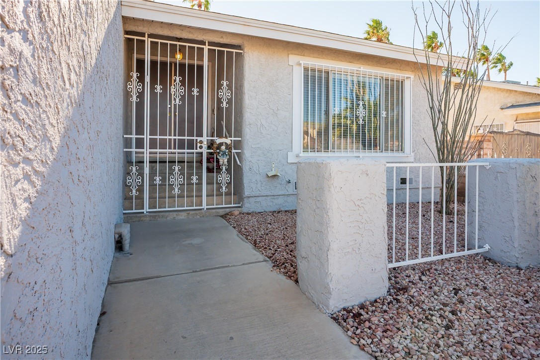 5817 W Cherokee Avenue