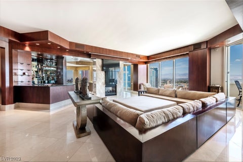 Photo of 2747 Paradise Road #3404, Las Vegas, NV 89109 (MLS # 2486507)