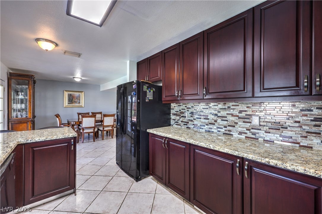 4816 Castle Rock Court