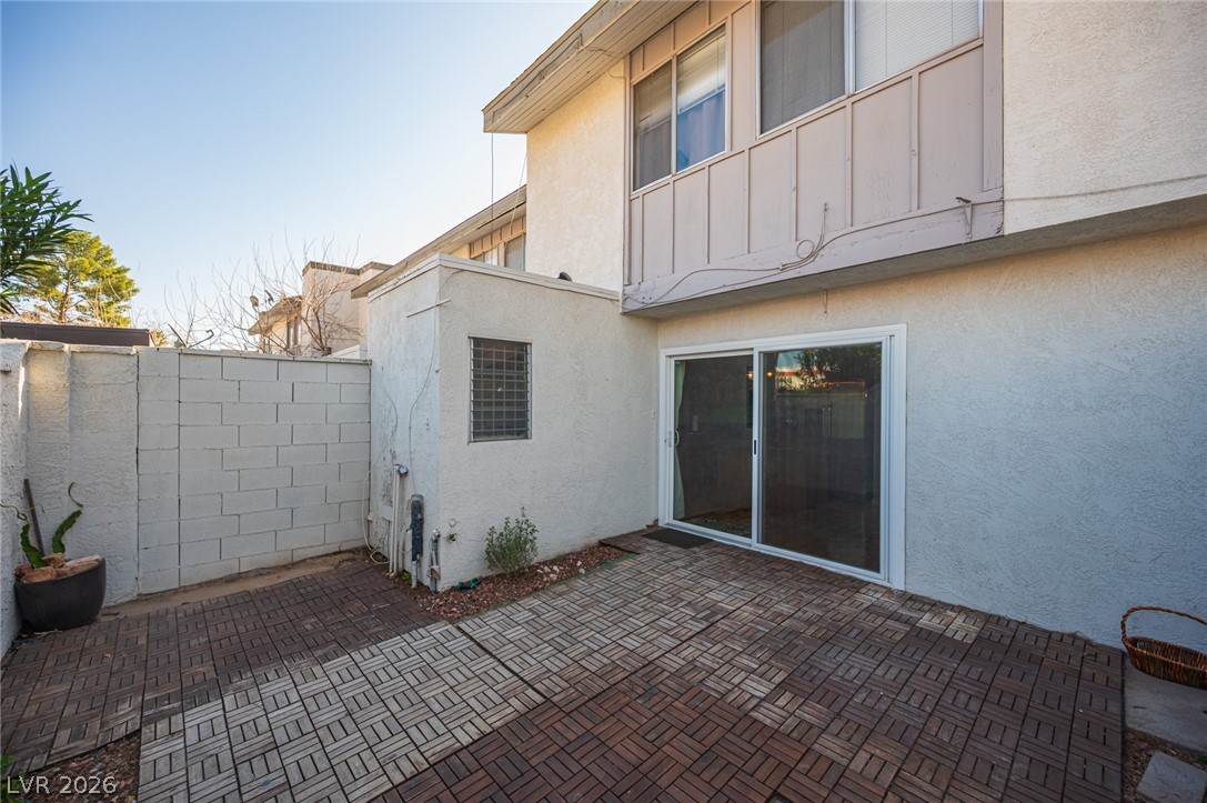 618 Rolling Green Drive