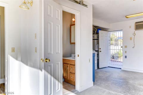 Tiny photo for 3358 HORIZON Street #NA, Las Vegas, NV 89121 (MLS # 2794621)