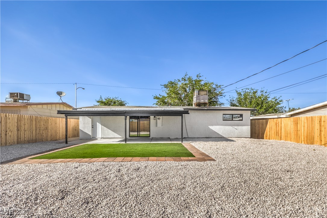 333 Rossmoyne Avenue, North Las Vegas, Nevada image 3