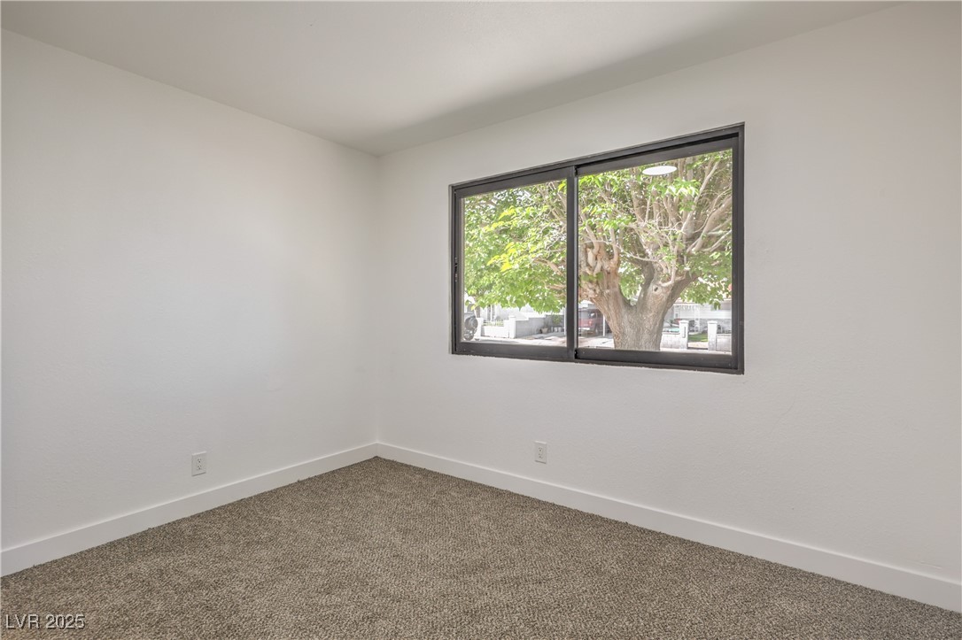 333 Rossmoyne Avenue, North Las Vegas, Nevada image 33