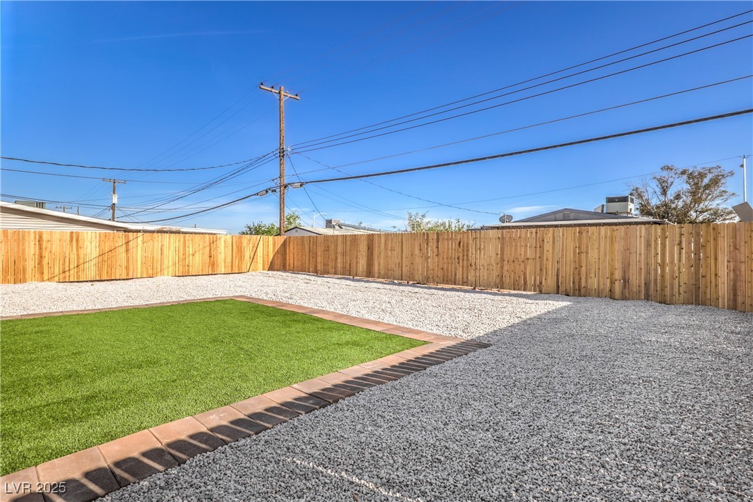333 Rossmoyne Avenue, North Las Vegas, Nevada image 36