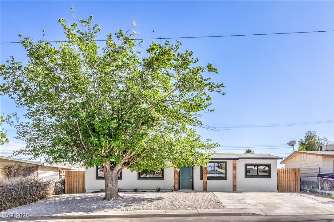 333 Rossmoyne Avenue, North Las Vegas, Nevada image 4